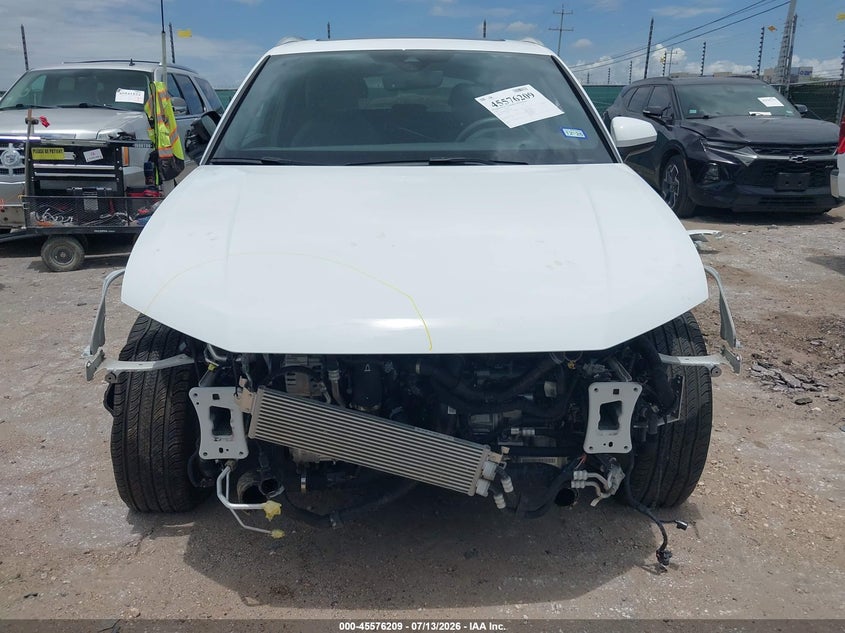 2025 Audi Q3 Premium 45 Tfsi S Line Quattro Tiptronic VIN: WA1DECF37S1082600 Lot: 45576209