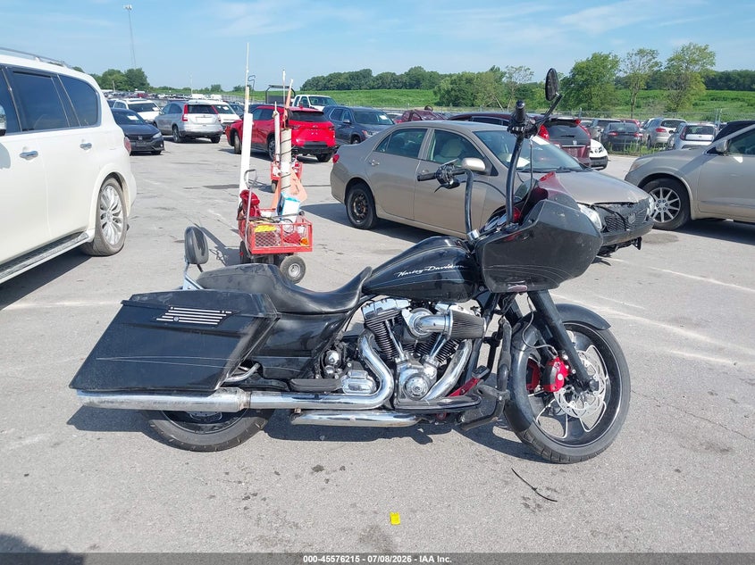 2012 Harley-Davidson Fltrx Road Glide Custom VIN: 1HD1KHM18CB611563 Lot: 45576215