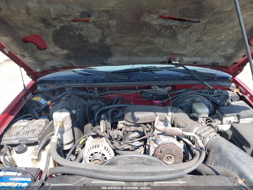 2000 Chevrolet Blazer Ls VIN: 1GNDT13WXY2166807 Lot: 45576233