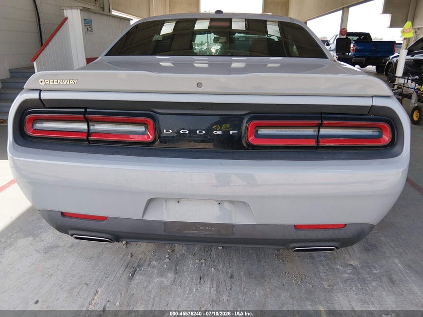 DODGE CHALLENGER - zdjęcie 16