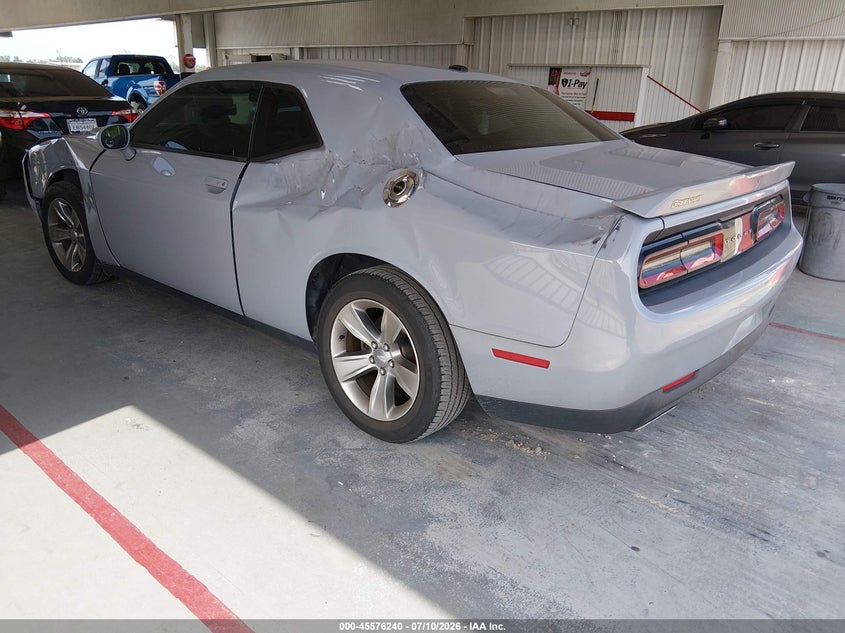 DODGE CHALLENGER - zdjęcie 3