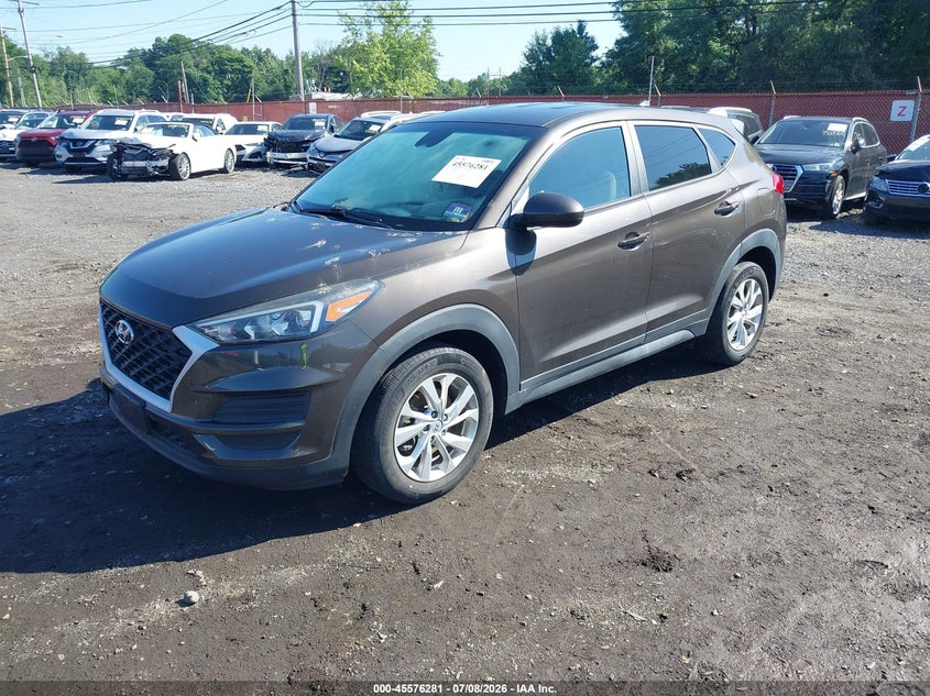 2019 HYUNDAI TUCSON auction photo 2