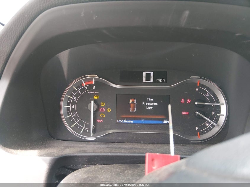 2018 HONDA PILOT auction photo 7