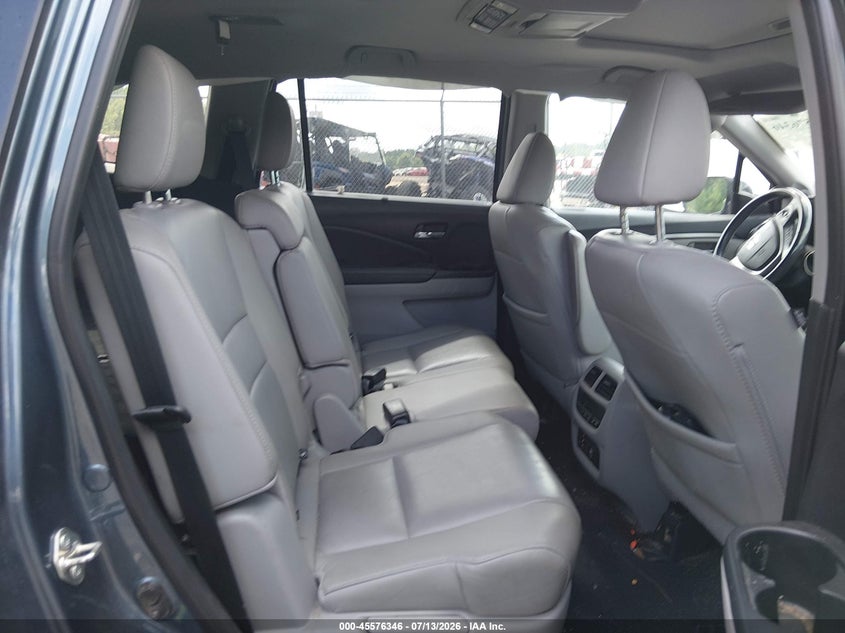 2018 HONDA PILOT auction photo 8