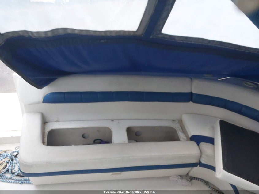 1992 REGAL 39' auction photo 8