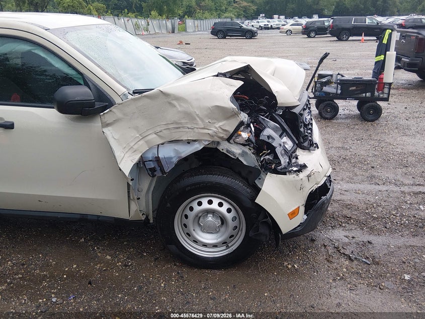 2025 Ford Maverick Xl VIN: 3FTTW8B31SRB65723 Lot: 45576429