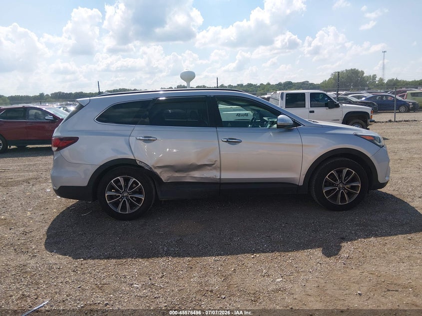 2017 Hyundai Santa Fe Se VIN: KM8SN4HF0HU228090 Lot: 45576496