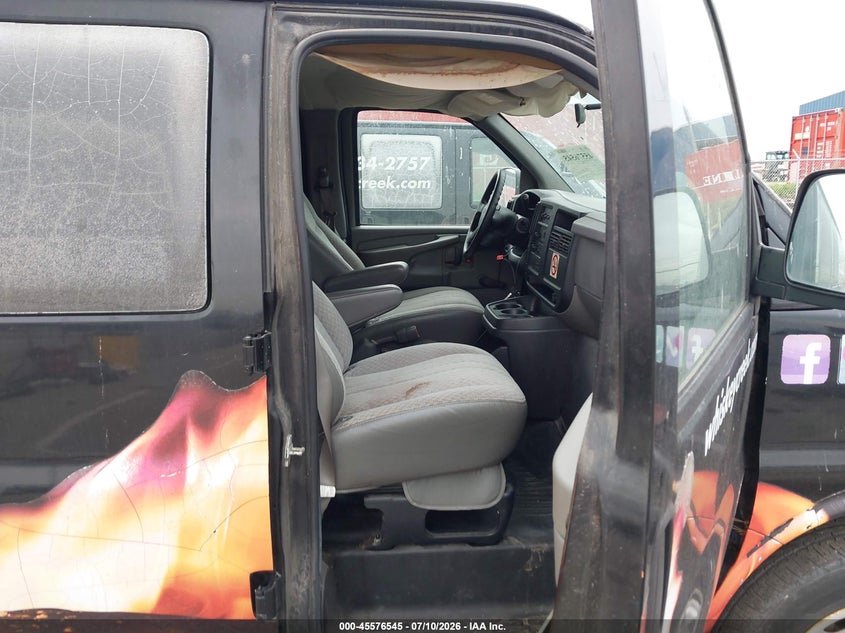 2006 CHEVROLET EXPRESS auction photo 5