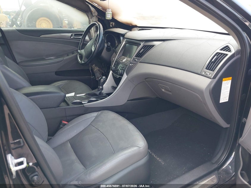 AtlanticExpress - Hyundai Sonata Hybrid