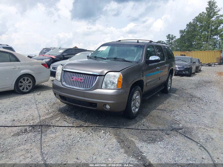 2012 GMC YUKON XL 1500 auction photo 2