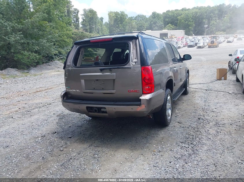 2012 GMC YUKON XL 1500 auction photo 4