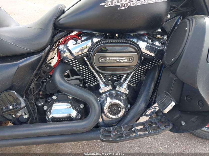 2017 Harley-Davidson Flhxs Street Glide Special VIN: 1HD1KRC19HB631710 Lot: 45576595
