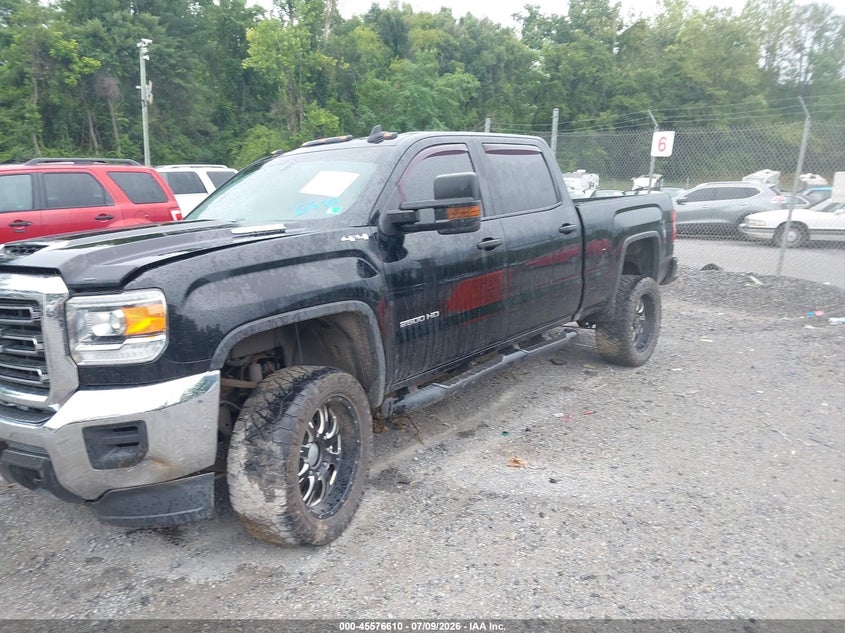 2019 GMC SIERRA 2500HD auction photo 2