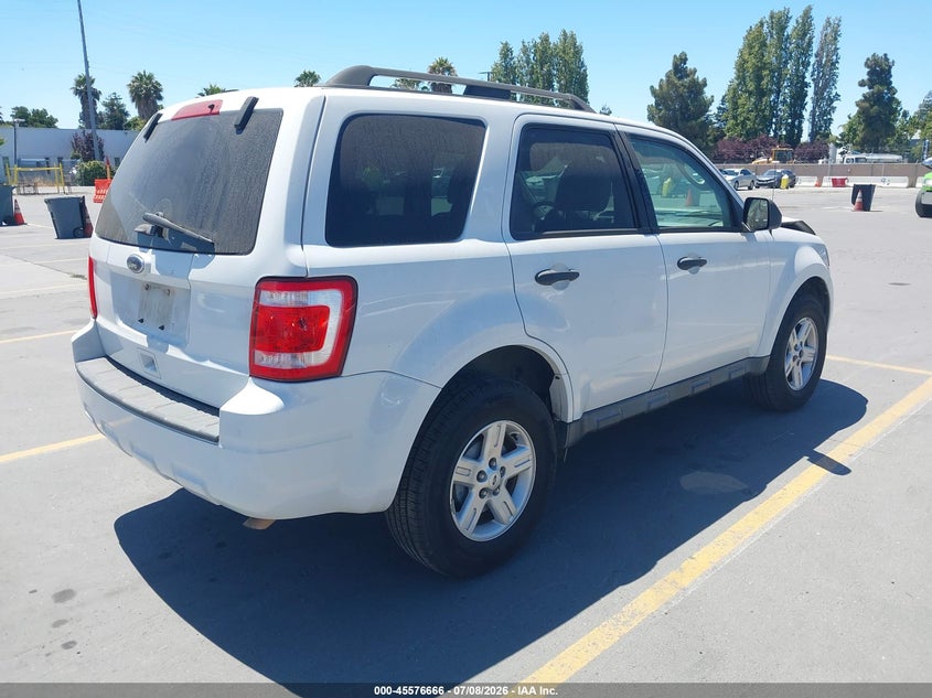 2010 FORD ESCAPE HYBRID auction photo 4