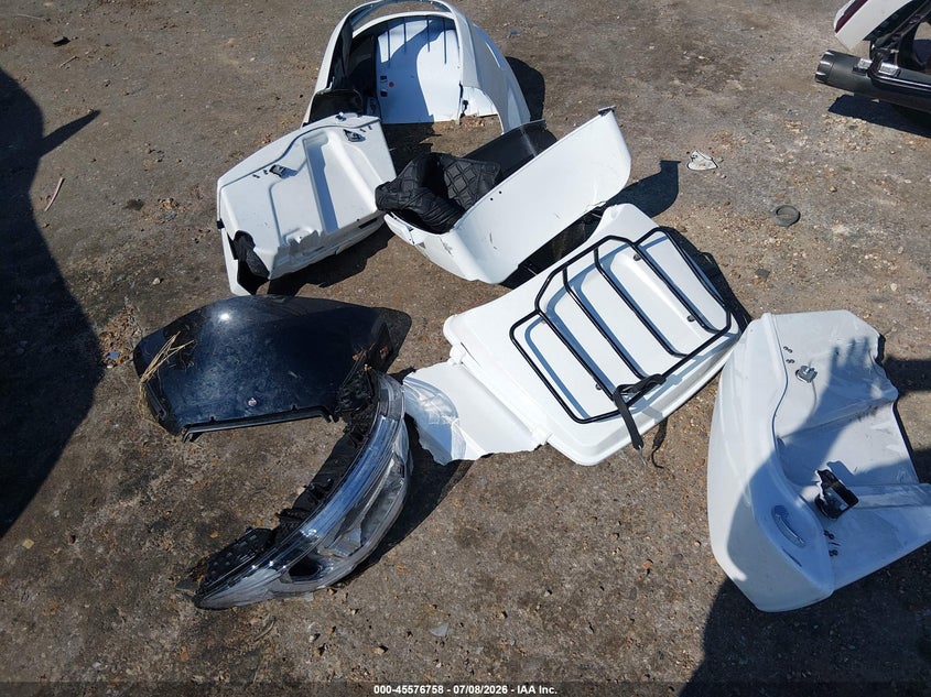 2024 Harley-Davidson Fltrx VIN: 1HD1KH712RB659838 Lot: 45576758