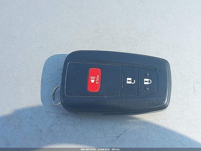 TOYOTA PRIUS - zdjęcie 11