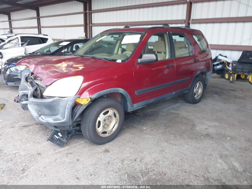 2004 Honda CR-V, Front End, IAAI, VIN JHLRD68594C002609 — photo 2
