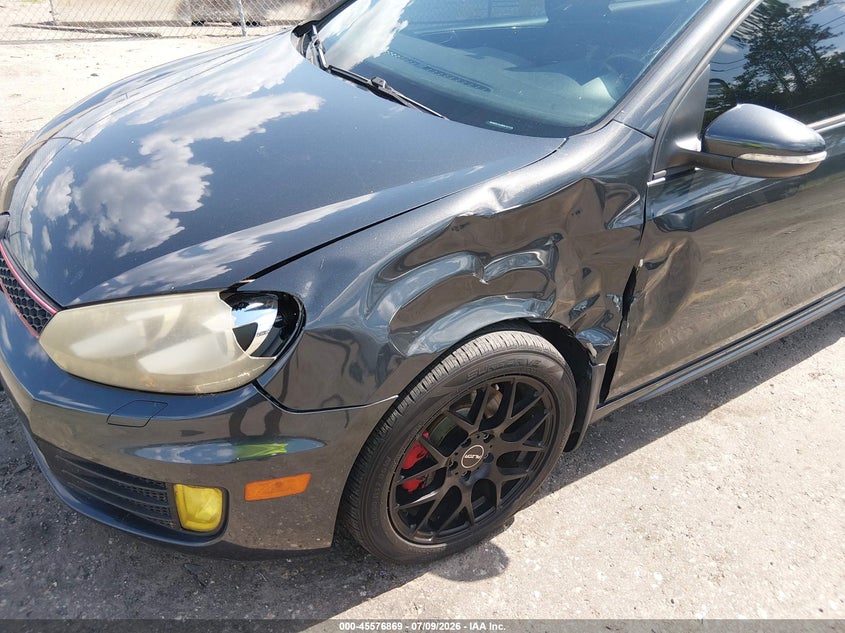 2011 Volkswagen Gti 2-Door VIN: WVWFD7AJXBW147778 Lot: 45576869