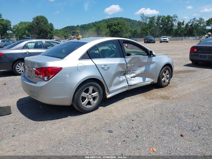 2011 CHEVROLET CRUZE auction photo 4