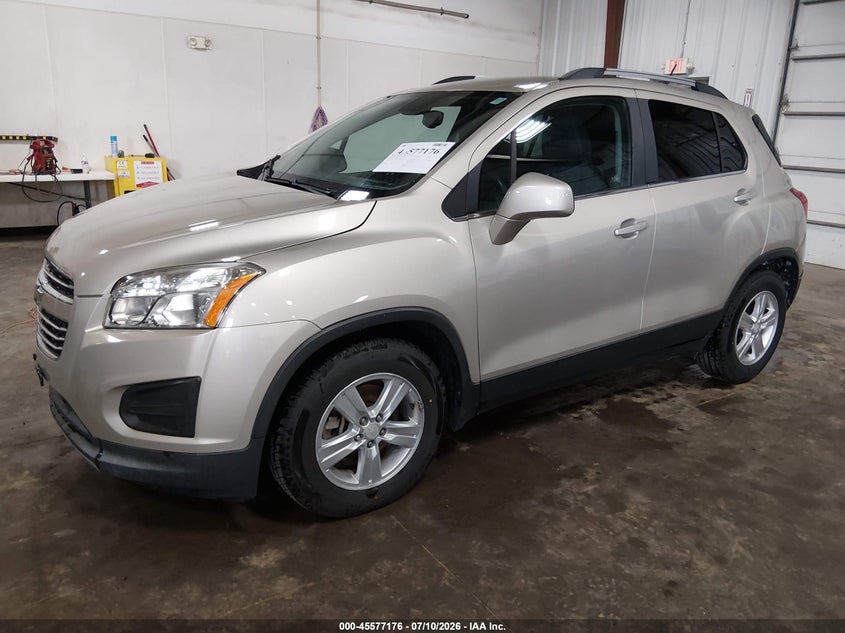 2016 CHEVROLET TRAX auction photo 2