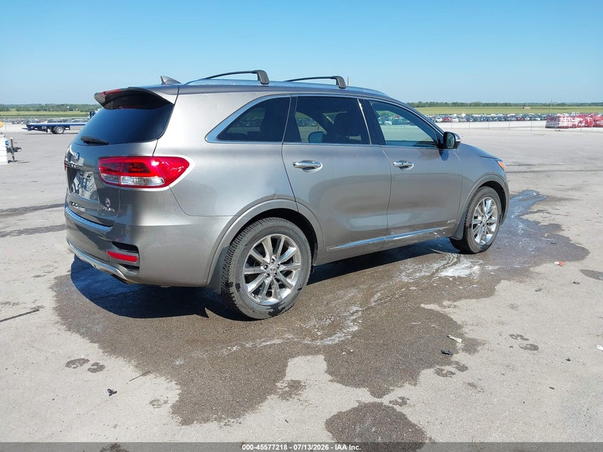 2017 KIA SORENTO auction photo 4