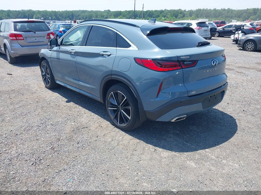 2022 INFINITI QX55 — zdjęcie 3