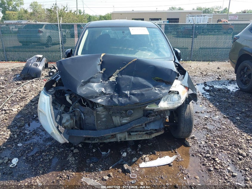2010 NISSAN VERSA auction photo 6