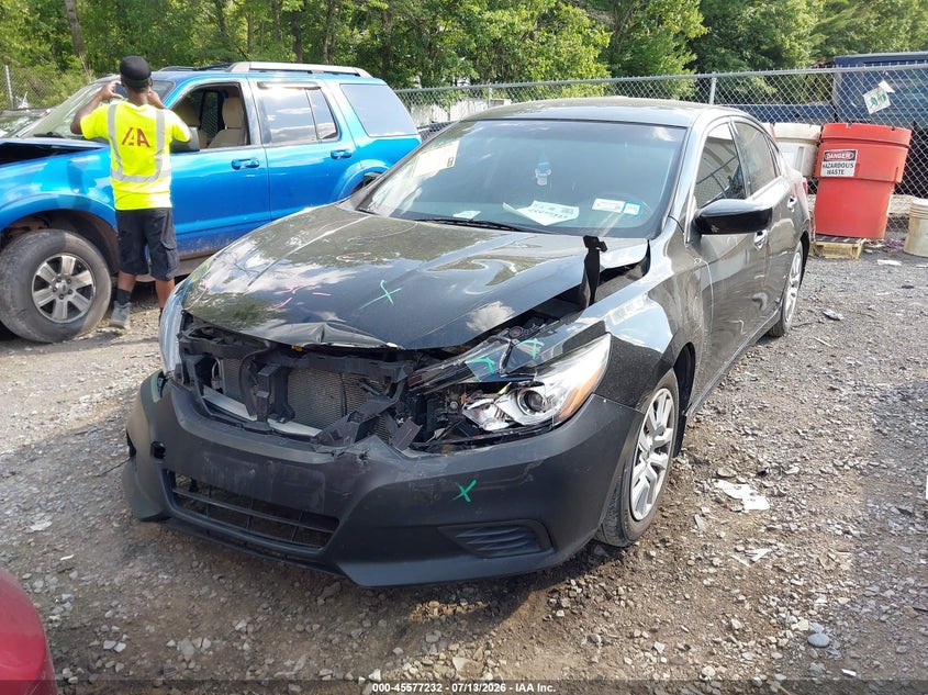 2018 NISSAN ALTIMA auction photo 6