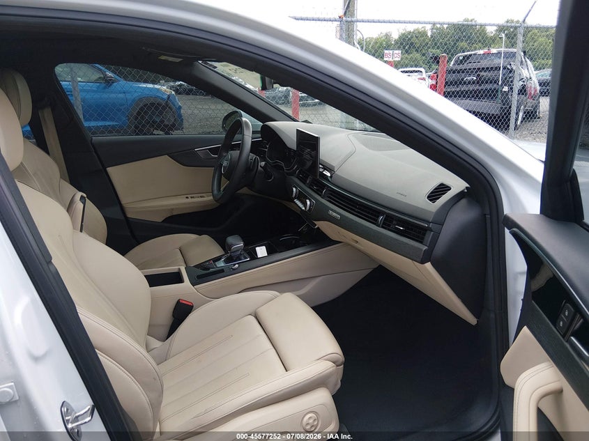 AUDI A4 2022 VIN WAUEAAF46NN015077