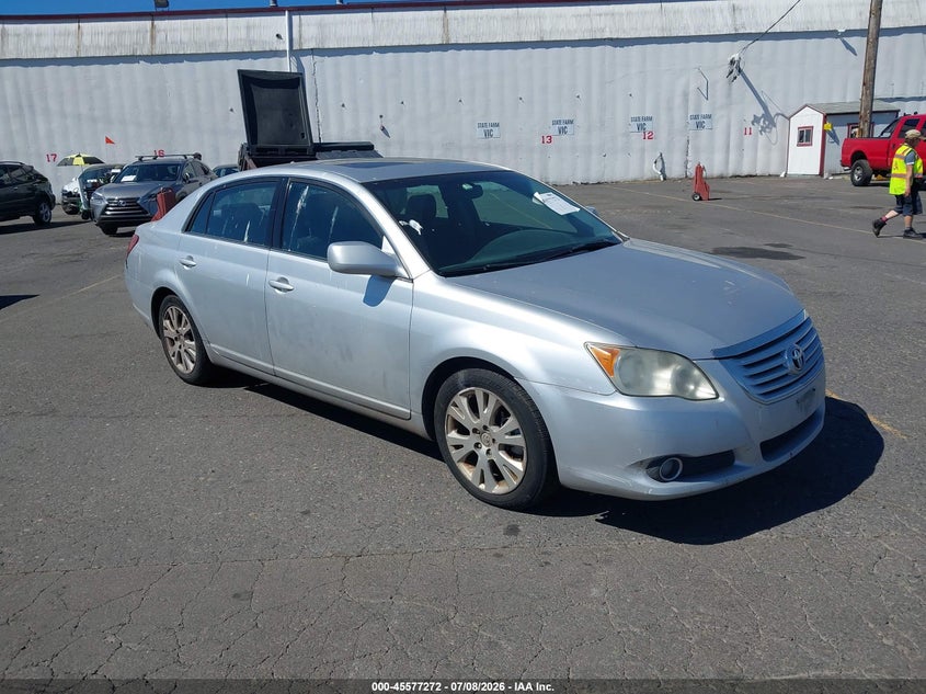 2009 TOYOTA AVALON XLS