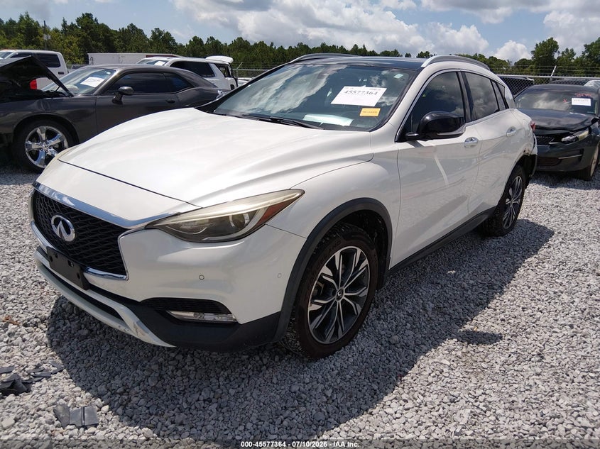 2018 Infiniti Qx30 Premium, Rear, IAAI, VIN SJKCH5CRXJA047784 — photo 2