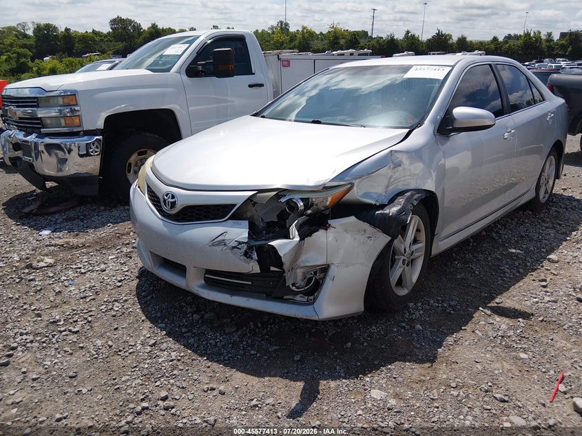 2014 TOYOTA CAMRY auction photo 6