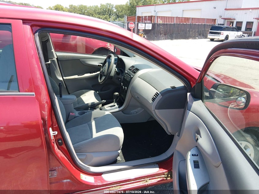 2010 TOYOTA COROLLA auction photo 5