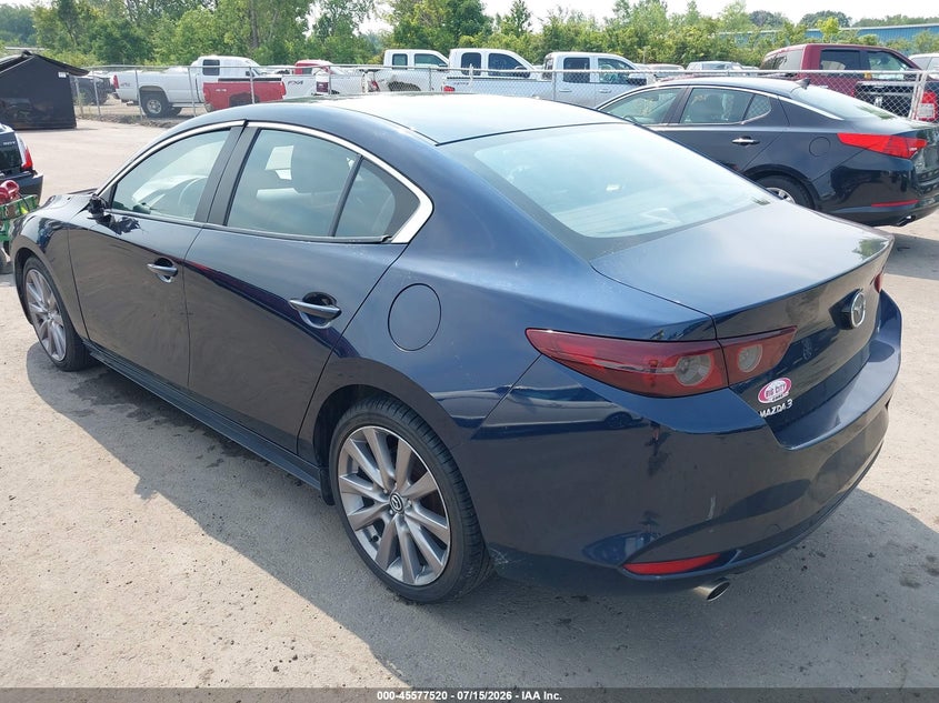 2021 MAZDA MAZDA3 auction photo 3
