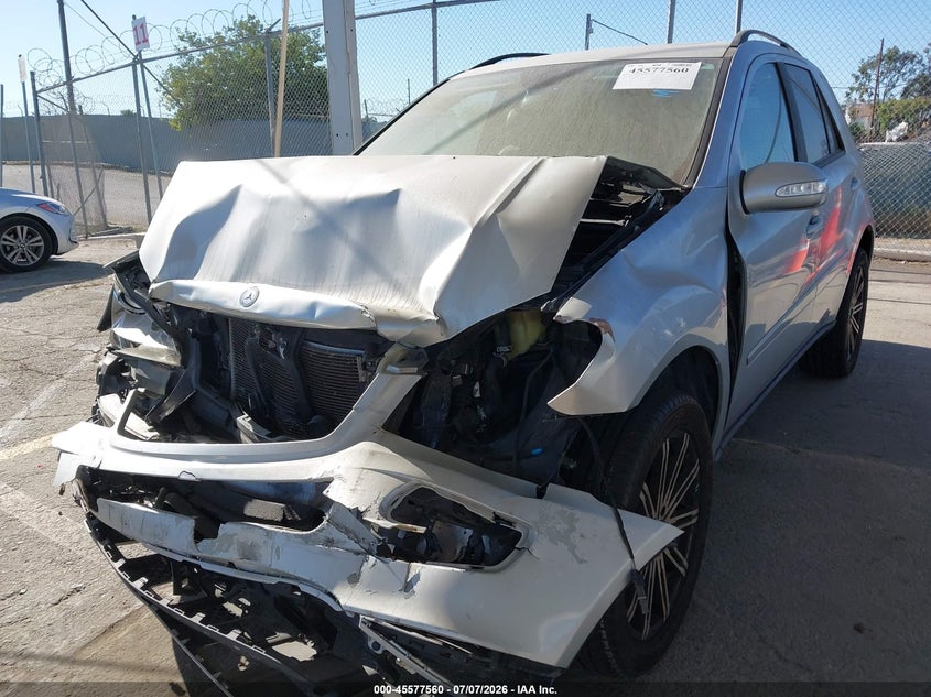 2006 MERCEDES-BENZ ML 350 auction photo 6
