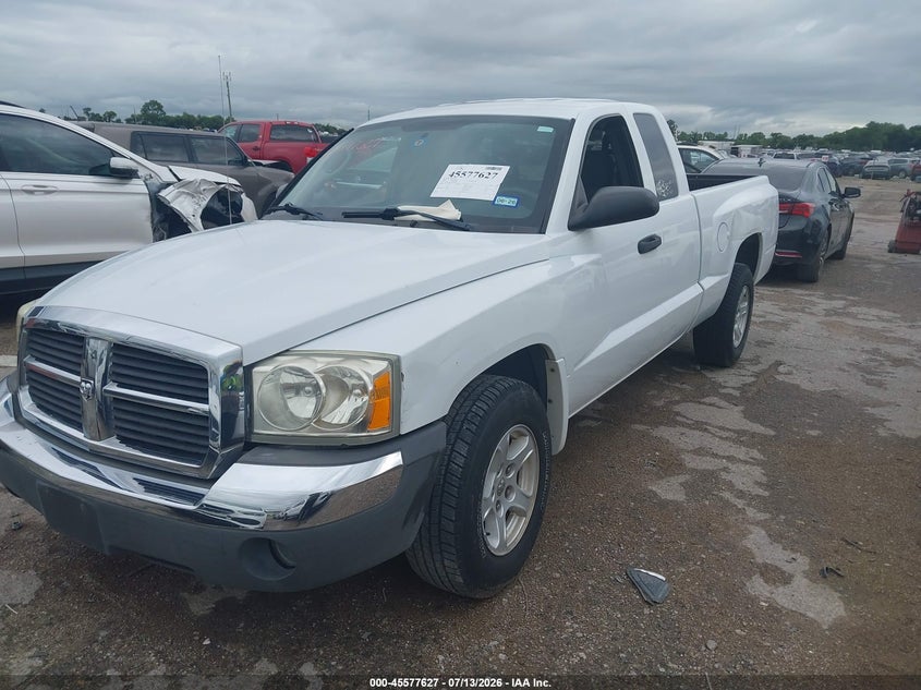 2005 Dodge Dakota, Удар сзади, IAAI, VIN 1D7HE42K55S326095 — фото 2