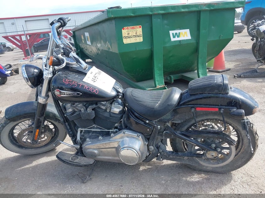 2019 Harley-Davidson Flsl VIN: 1HD1YDJ23KB070747 Lot: 45577660