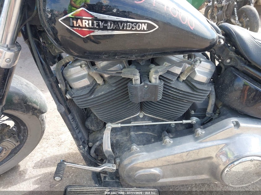 2019 Harley-Davidson Flsl VIN: 1HD1YDJ23KB070747 Lot: 45577660