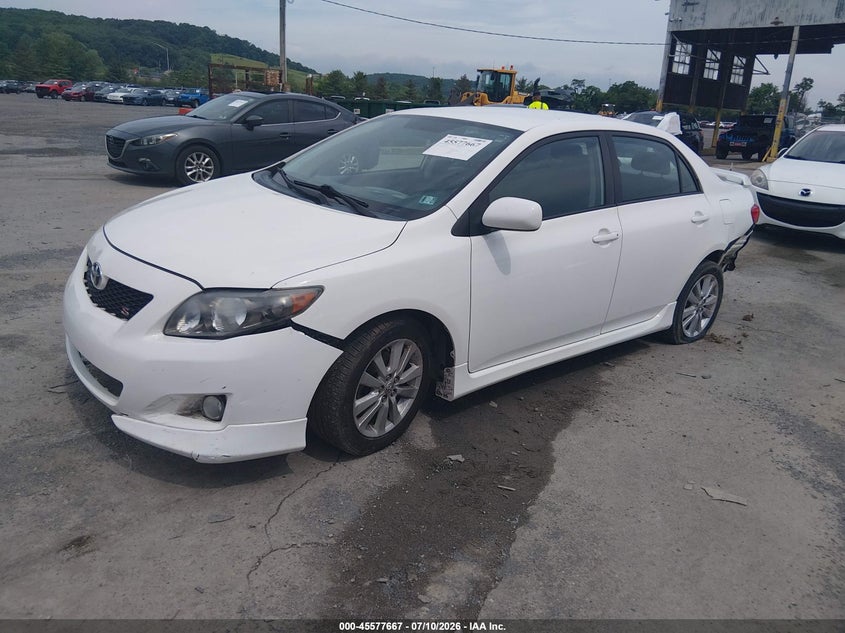 2010 Toyota Corolla, Левый зад, IAAI, VIN 2T1BU4EE4AC456700 — фото 2