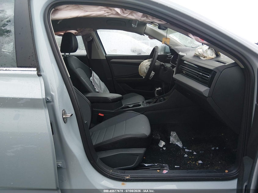 2026 VOLKSWAGEN JETTA auction photo 5