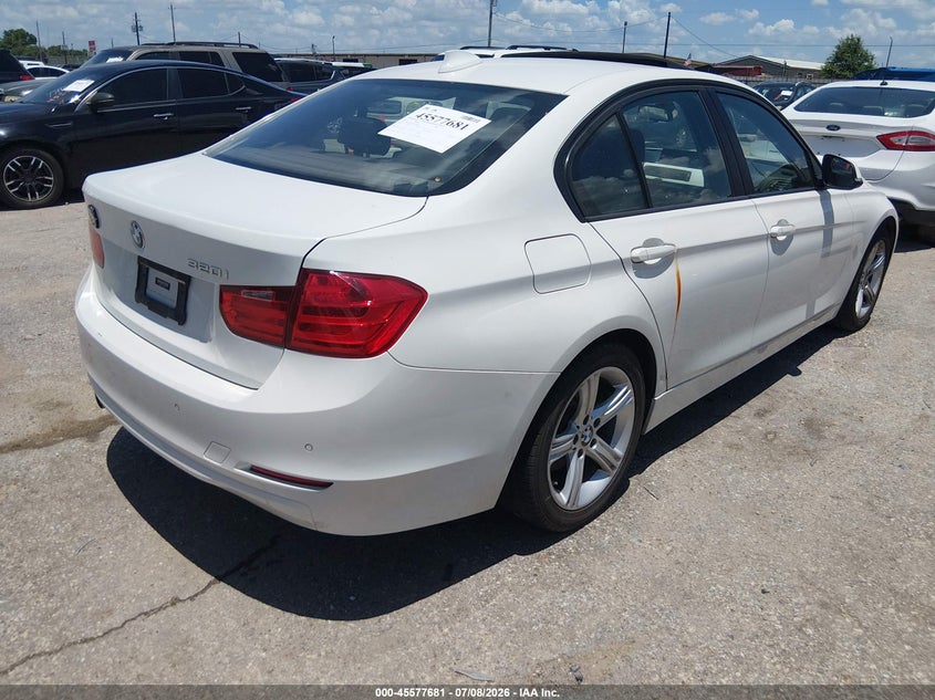 Vin: wba3b1c51fk136846, lot: 46076034, bmw 320i 20154