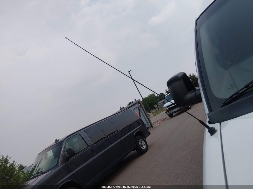 CHEVROLET EXPRESS 3500 2019 VIN 1GAZGNFG3K1355349