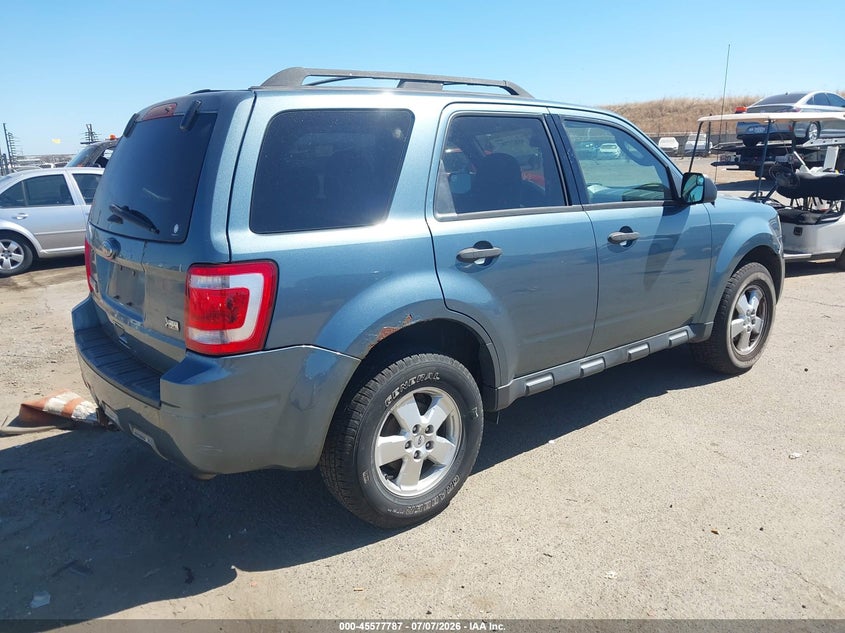 Vin: 1fmcu9dg7ckb16765, lot: 46076140, ford escape xlt 20124