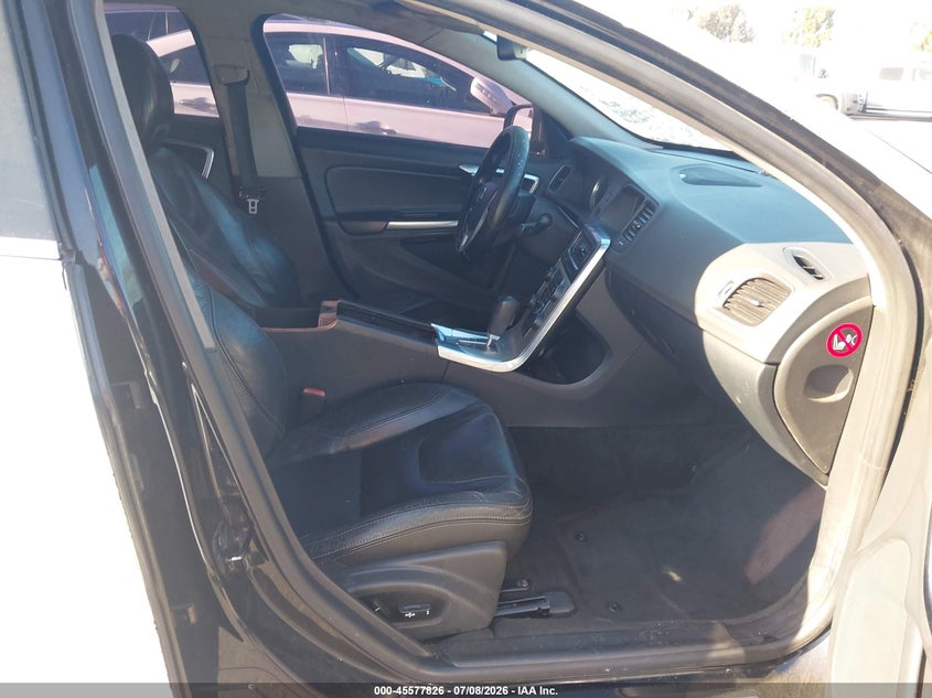 2012 VOLVO S60 auction photo 5