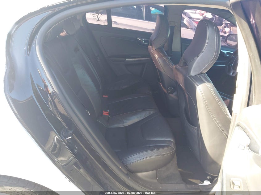 2012 VOLVO S60 auction photo 8