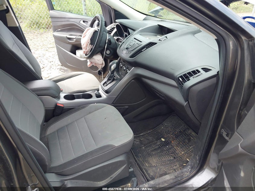 2016 FORD ESCAPE auction photo 5