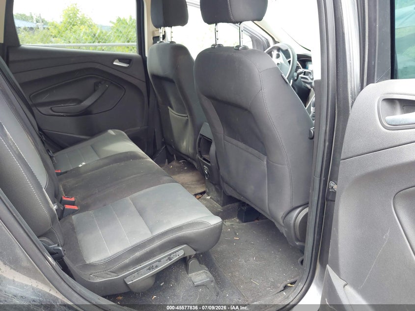 2016 FORD ESCAPE auction photo 8