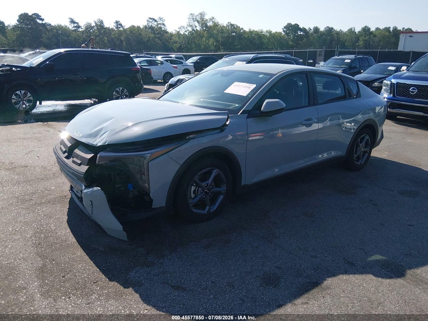 Vin: 3kpft4de5se132180, lot: 46076203, kia k4 lxs 20252