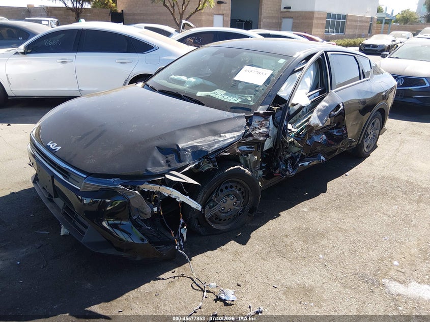 Vin: 3kpft4de9se216986, lot: 46076206, kia k4 lx 20252