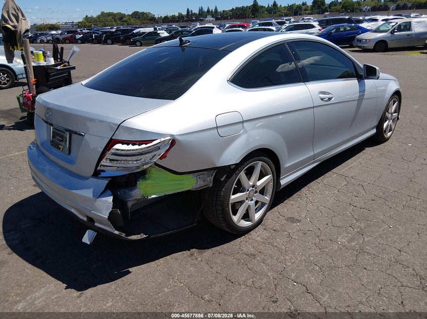 2014 MERCEDES-BENZ C 250 auction photo 4